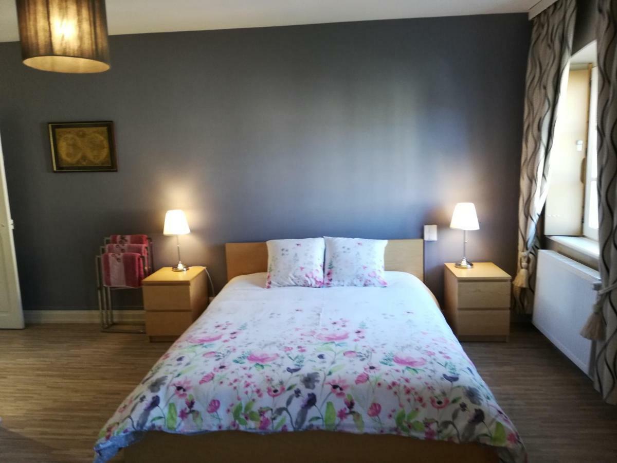 Jacaranda De Banaudon - Chambres D'Hotes- Petits Dejeuners Inclus -Guest Rooms , Breakfast Included - Luneville Coeur De Ville Exterior photo